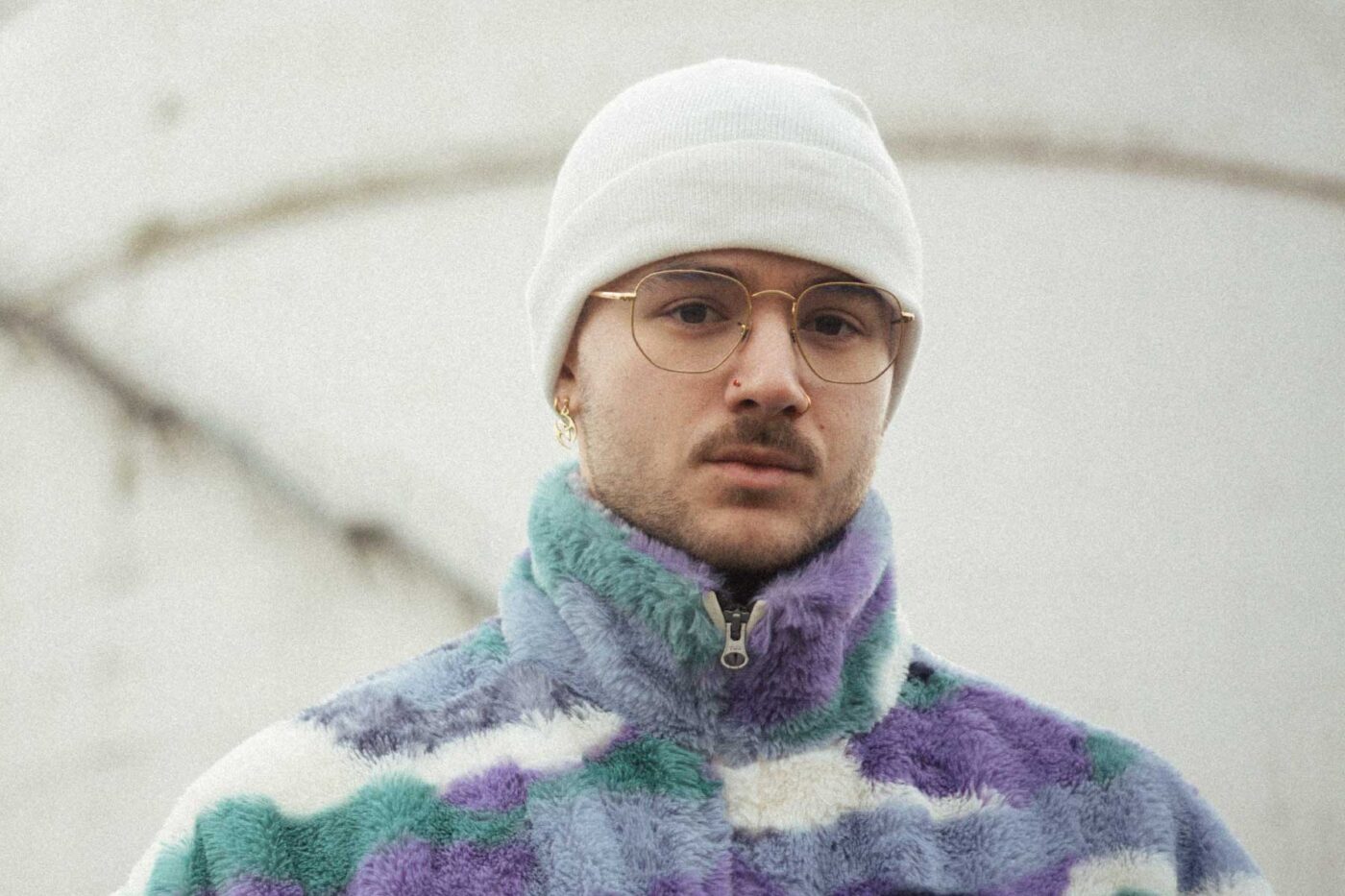 Critical Presents: Binary Vol.029